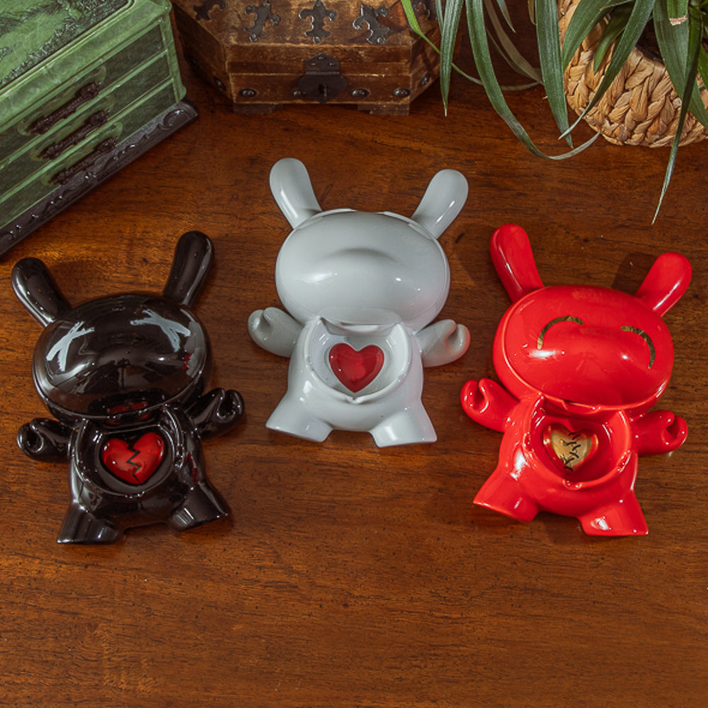 L.I.E. (LOVE ISN’T EASY) Dunny Ceramic Ashtray Complete Set of 3 (PRE-ORDER)