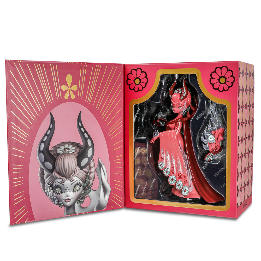 Witch Queen 8" Vinyl Art Figure by Junko Mizuno - Blood Red Edition (Limited Edition of 300)