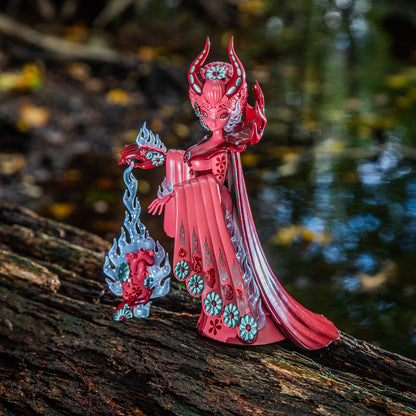 Witch Queen 8" Vinyl Art Figure by Junko Mizuno - Blood Red Edition (Limited Edition of 300)