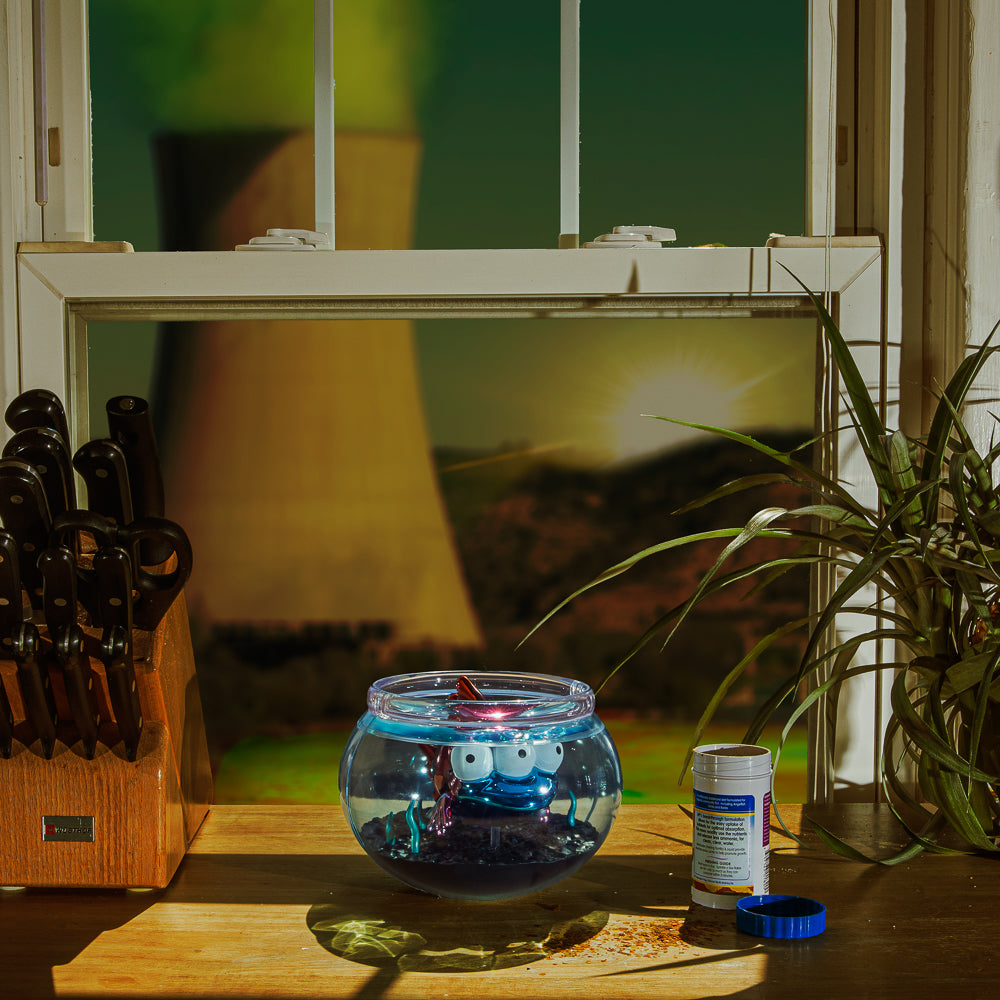 The Simpsons - Blinky in Fish Bowl 5.5” Vinyl Art Figure (Nuclear Electroplate Edition) - NYCC 2025 Debut - SOLD OUT!