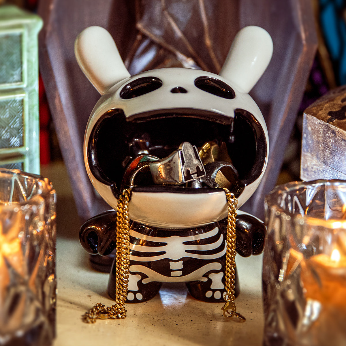 Fine Ash Dunny 5" Ceramic Ashtray
