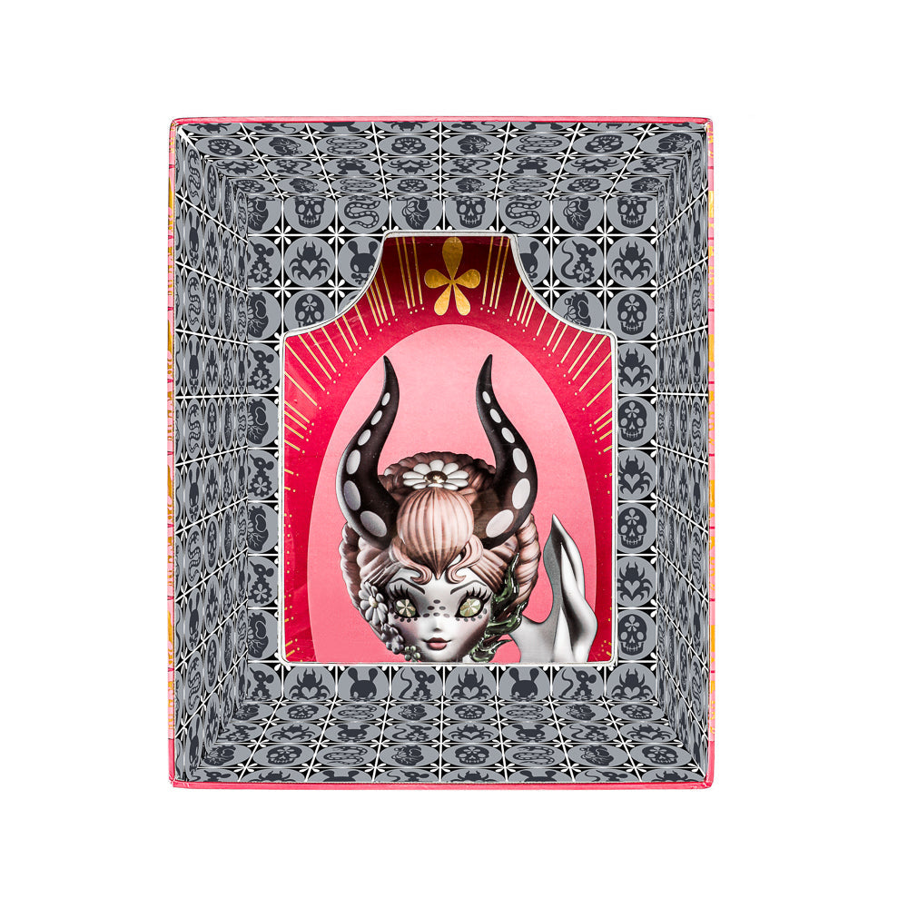 Witch Queen 8" Vinyl Art Figure by Junko Mizuno - Blood Red Edition (Limited Edition of 300)